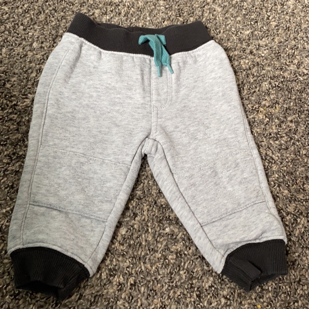 Sweatpants bundle - Picture 2 of 7